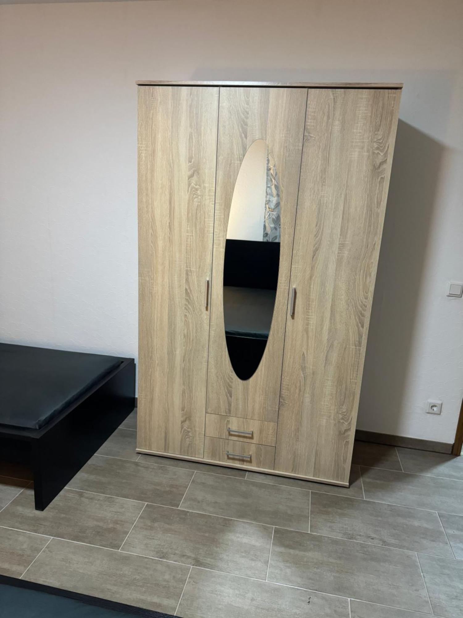Laras Voll Ausgestattete Gartenwohnung Mit Wlan Und Tv Werne Экстерьер фото