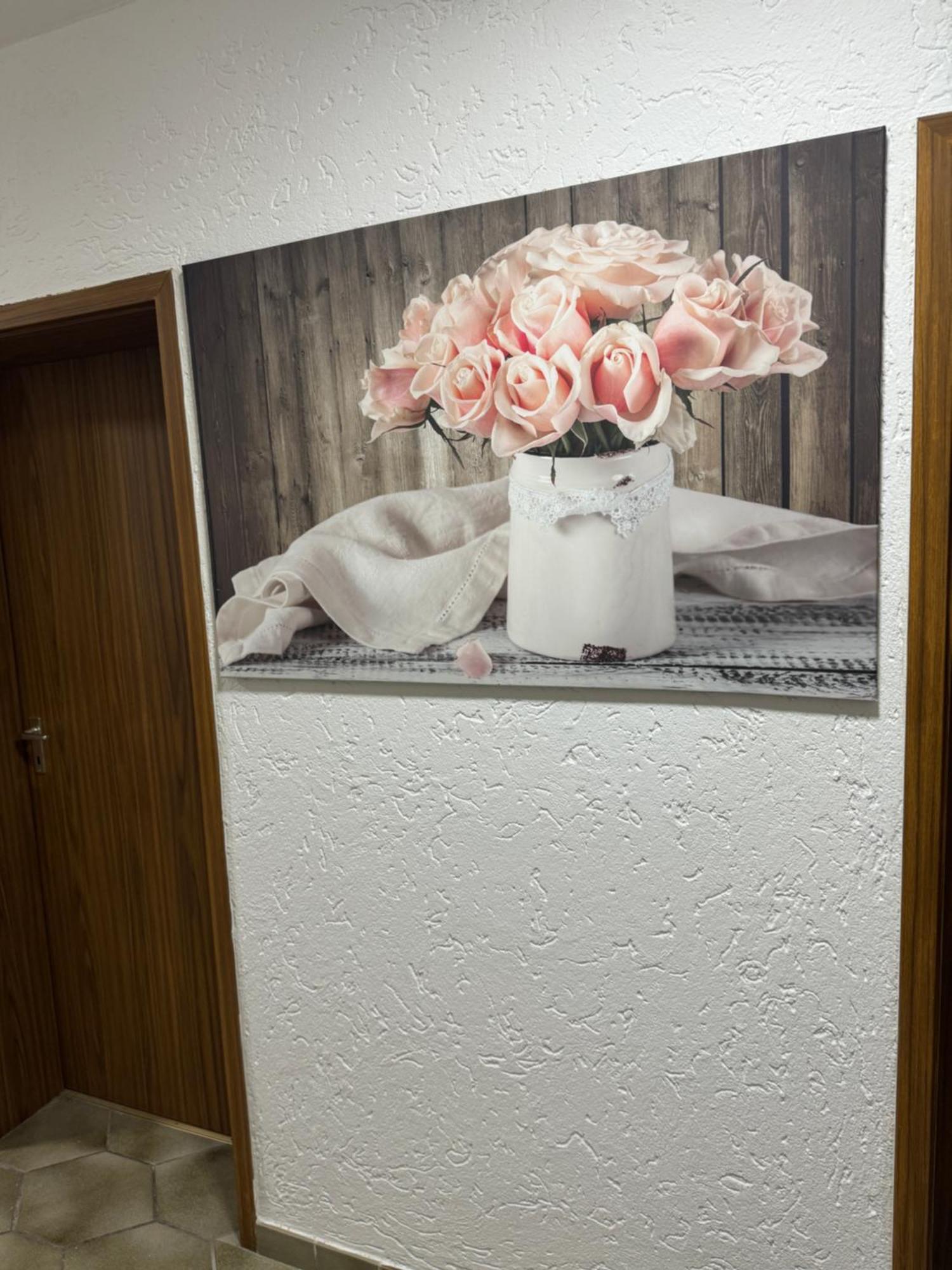 Laras Voll Ausgestattete Gartenwohnung Mit Wlan Und Tv Werne Экстерьер фото