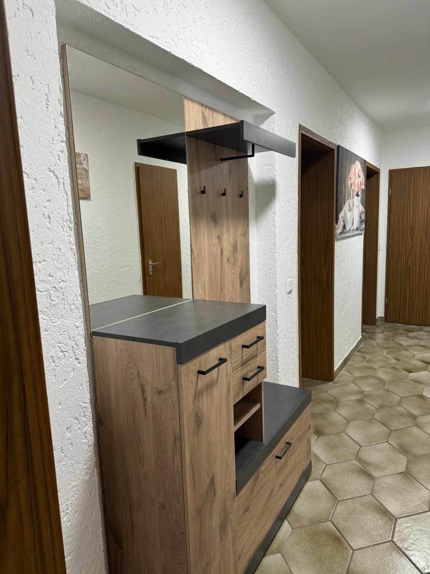 Laras Voll Ausgestattete Gartenwohnung Mit Wlan Und Tv Werne Экстерьер фото